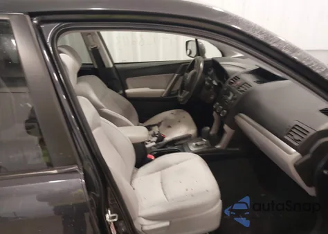 2014 Subaru Forester 2.5I Premium из США, поврежденный, VIN JF2SJAEC6EH536458